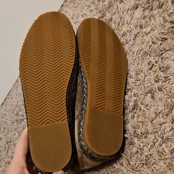 Aetrex Addison Suede Ankle Boots with Green Laces 9-9.5 - Picture 4 of 6